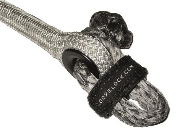 Kohlhoff Loop Connector - Soft shackle with integrated lash thimble makes an ideal halyard shackle © upffront.com